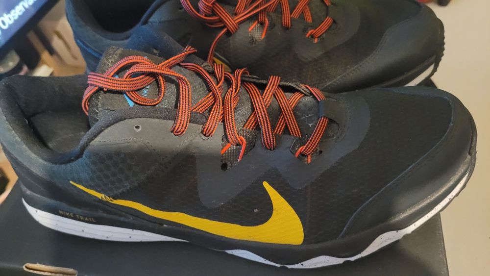 Adidași NIKE,mărime 46