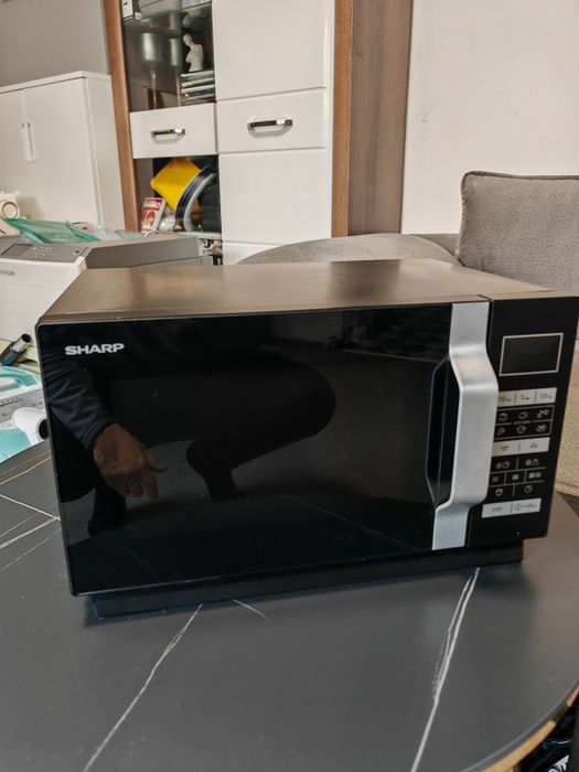 vand cuptor microunde Sharp,negru