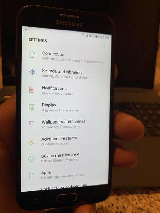 Samsung Galaxy J3 Prime citește anunțul