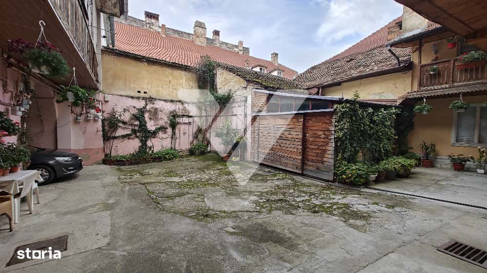 Apartament deosebit cu 3 camere in Centrul Istoric al Sibiului