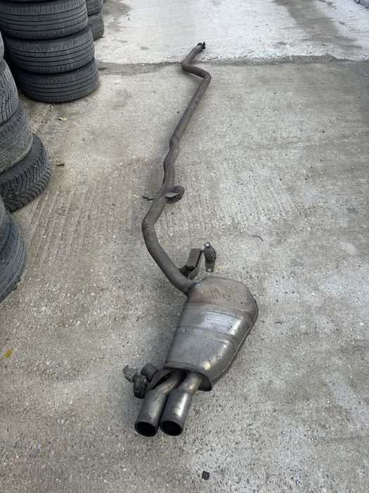 Toba bmw f10  evacuare bmw f10 520d n47 184cp