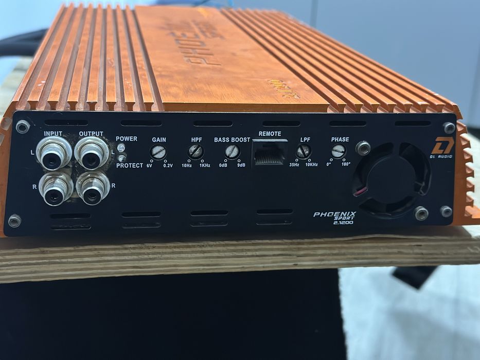 Продам усилитель 2.1200 ватт