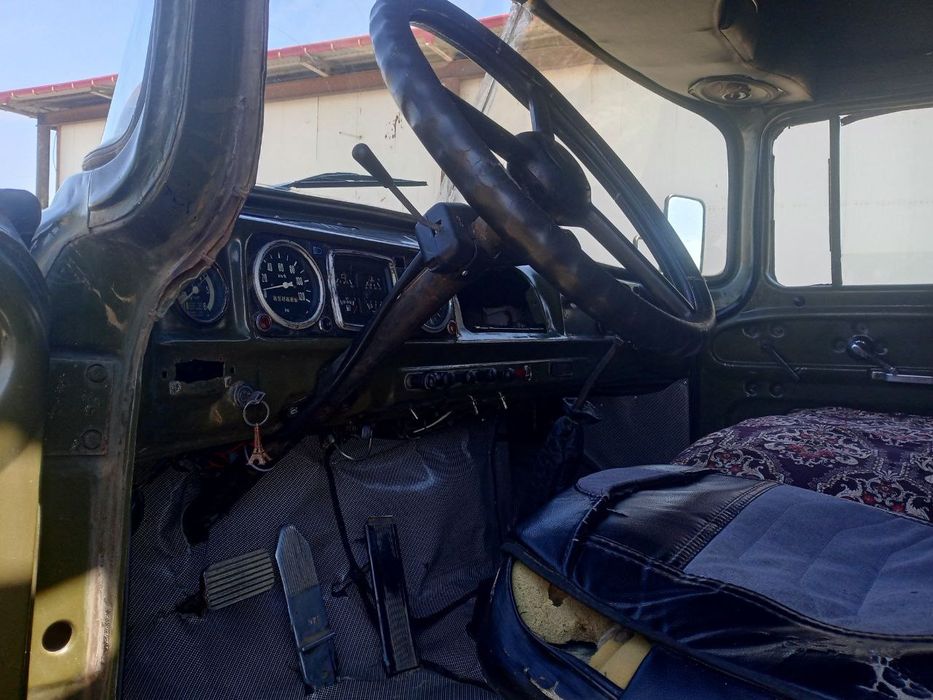 Zil sotiladi suroshni