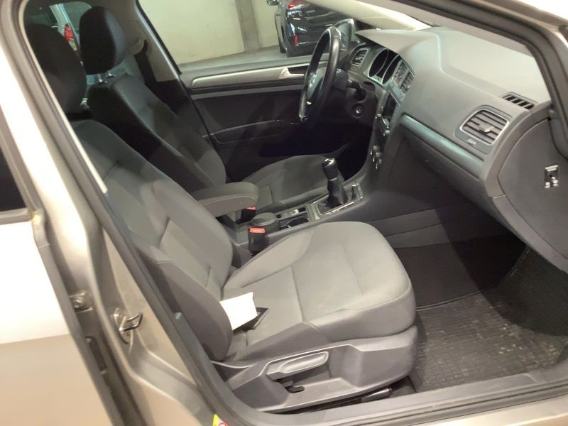 Volkswagen Golf VII 1.6 TDI Comfortline BlueMotion Tech 2012