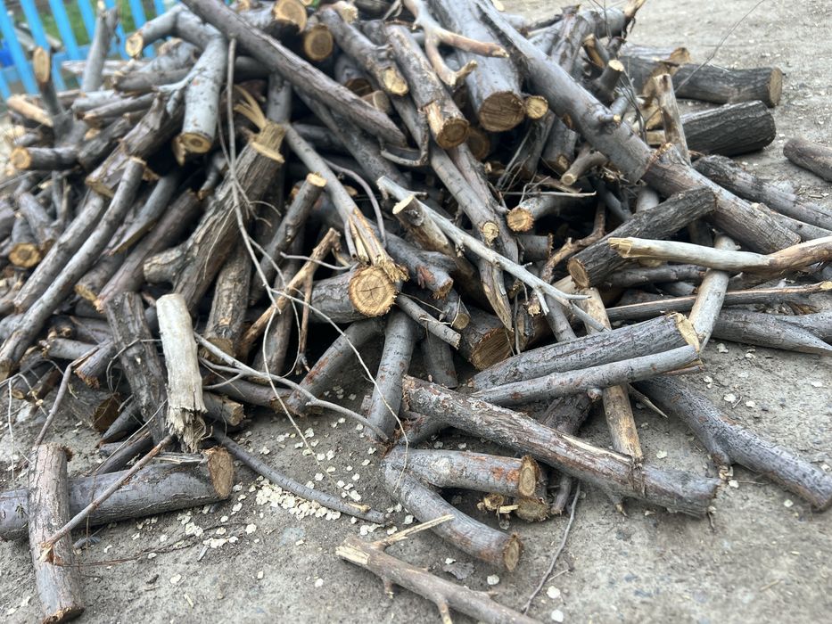 продам дрова очень сухие