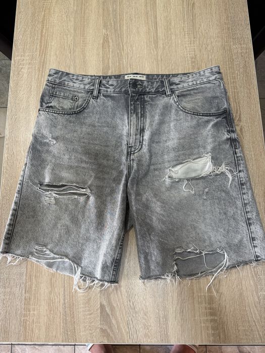 Blugi Pull&Bear marime 46