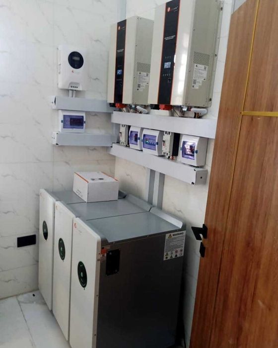 Quyosh panel va inventerlar 25yilgacha kavolat barcha tur Jinko625 wat