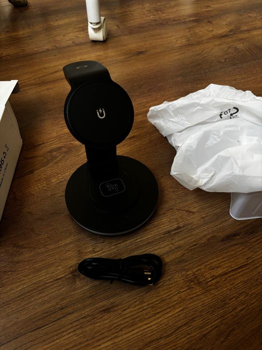 Incarcator wireless 4 in 1