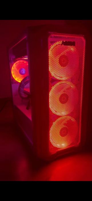 Vand Unitate GAMING NOU