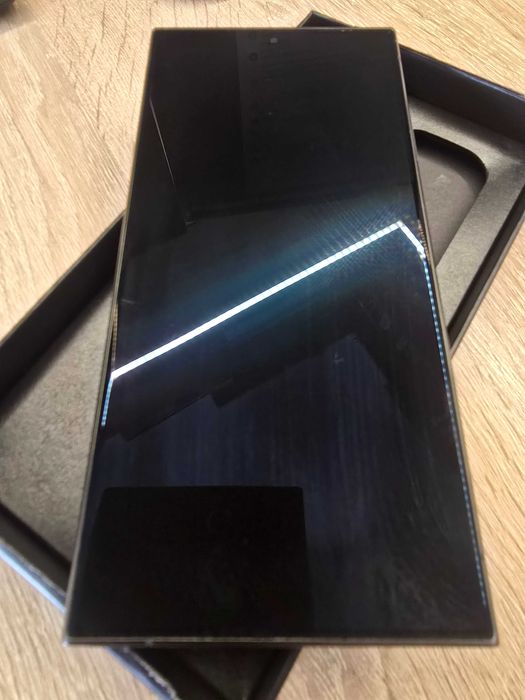 Samsung S24 Ultra 256GB, 12GB RAM, Titanium Black - Гаранция до 2027 година