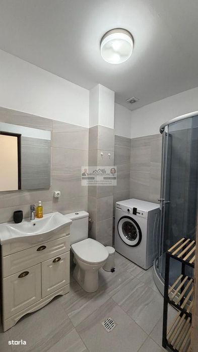 Apartament cu 3 camere, 75 mp, bloc nou Adjud