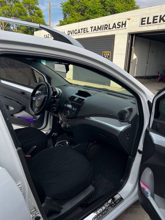 Chevrolet Spark 2017 — 4