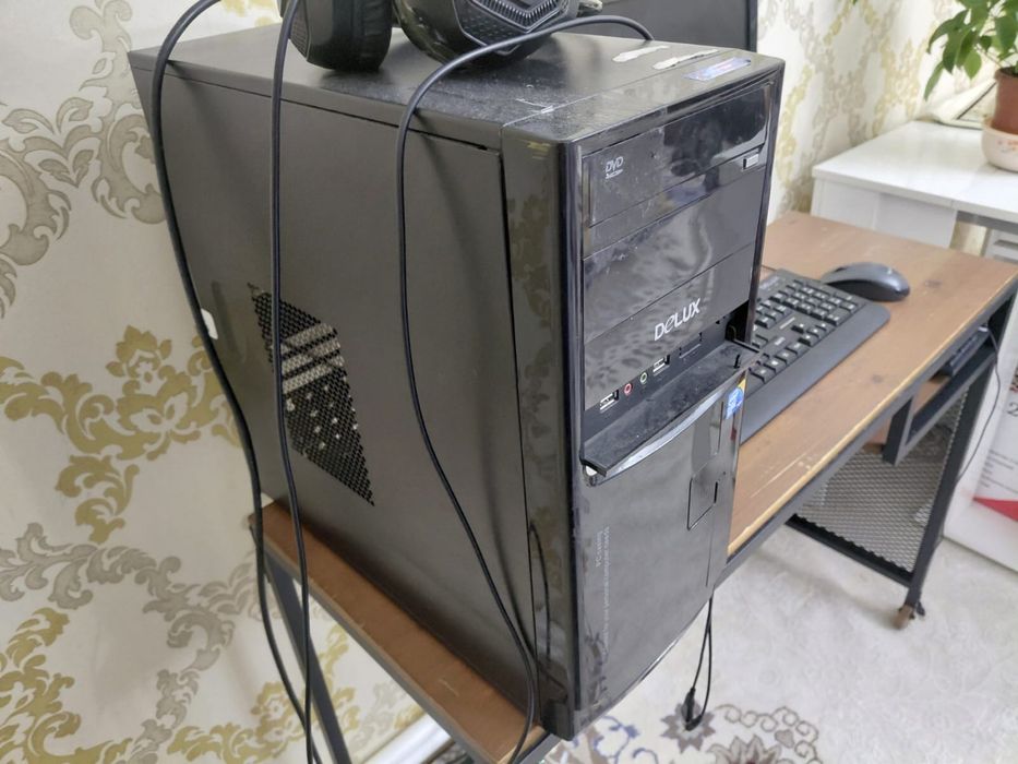 Компютер срочно продам
