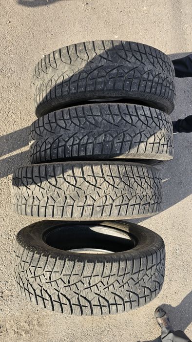 комплект зимних шин 235/65 r18