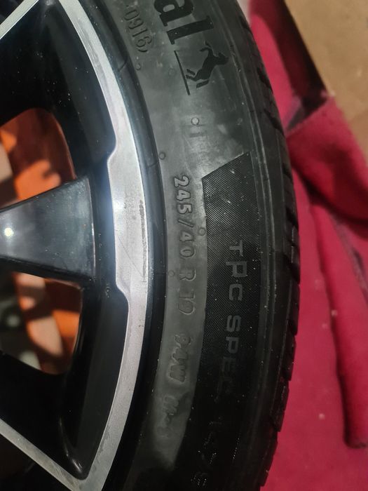 Диски с шинами в комплекте