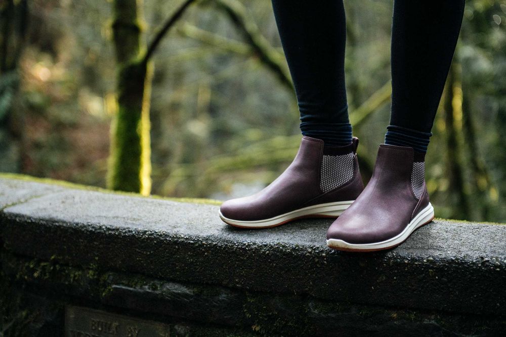 NOU! Botine dama din piele Superfeet
