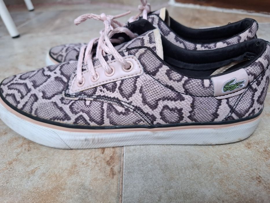 Спортни обувки/гуменки Lacoste