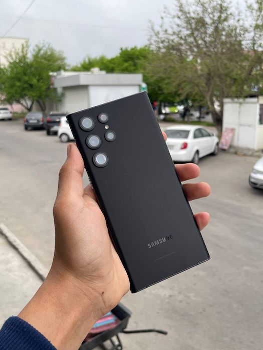 Samsung galaxy s22 ultra 5G 12/256gb