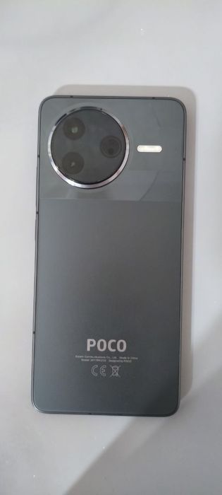 Poco f7 pro в очень хорошем состянии.