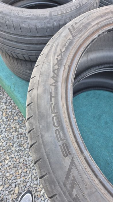 2 бр. Летни гуми 265/45/21 Dunlop