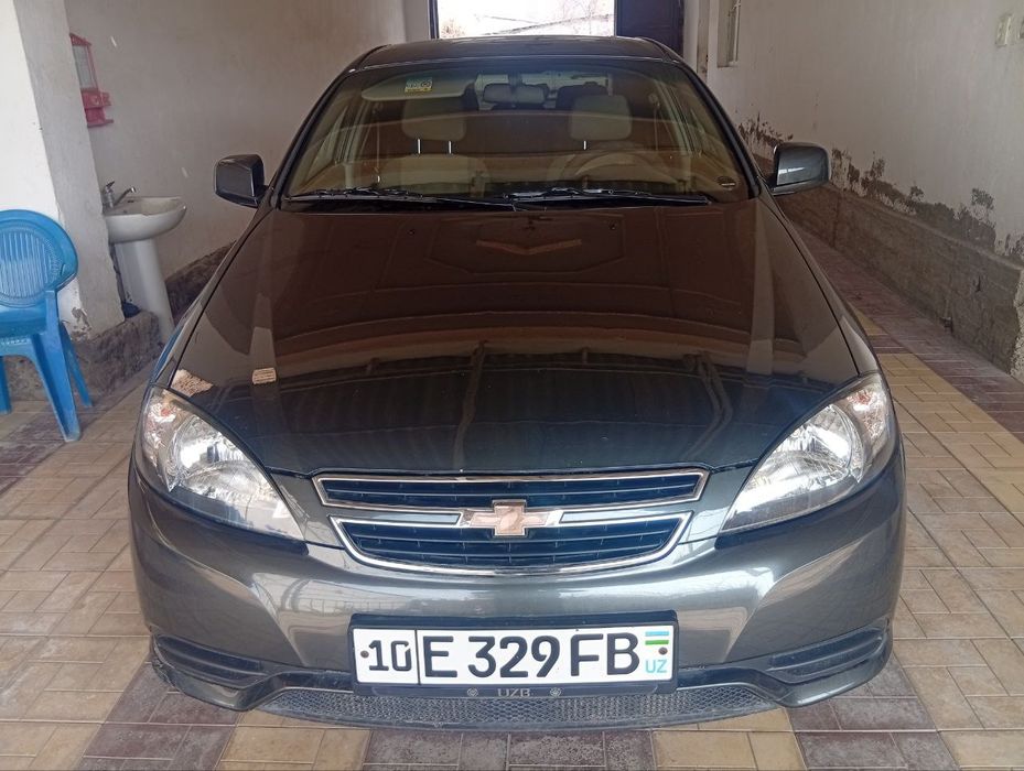 Yaxwi ideal mowina turgan moshina