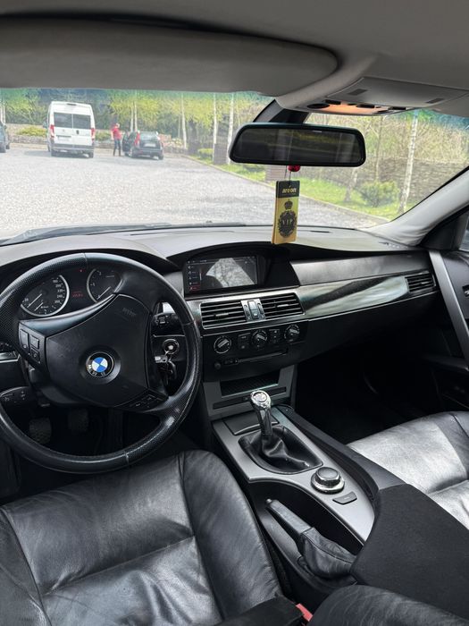 Vând BMW 520d e60