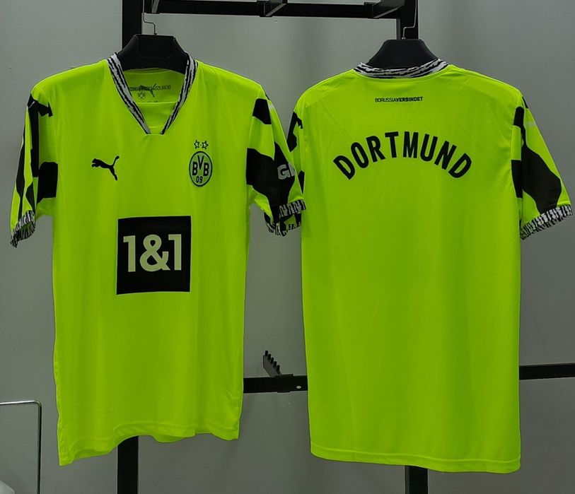 Футболна фланелка на Борусия Дортмунд  специално издание!!!