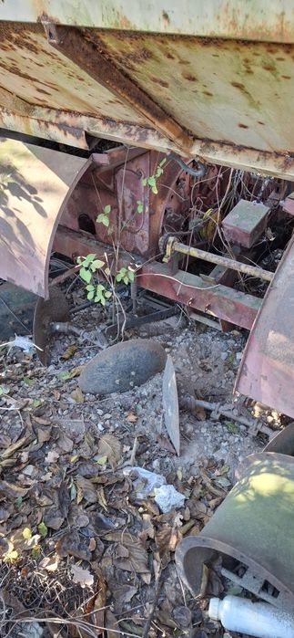 Masina de plantat cartofi pe patru randuri