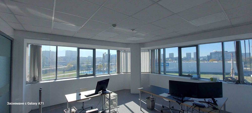 Дава се под наем Офис в София, Левски Г - 152 кв.м за 1368 € - Снимка #2