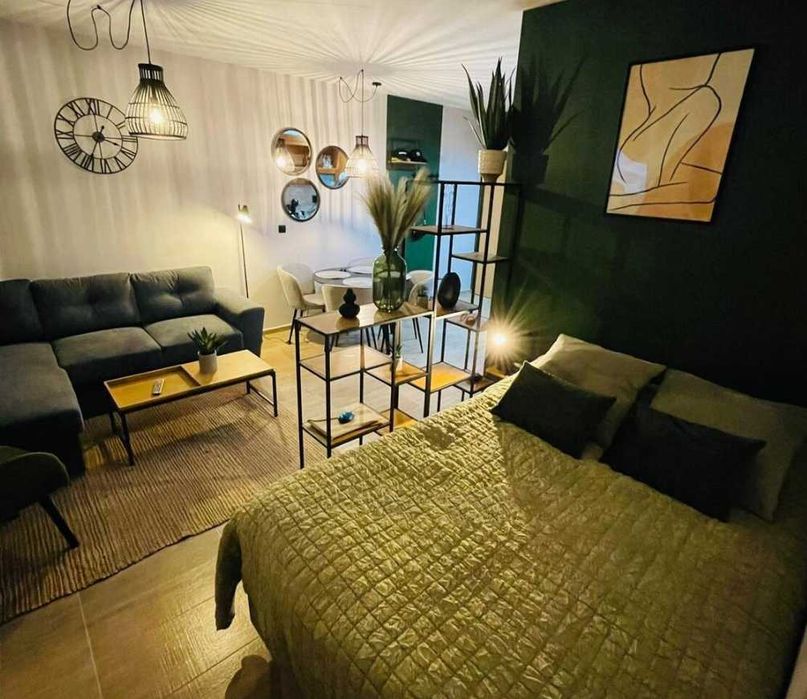 Продава се Ателие в Свети Влас - 50 кв.м за 1440 €/кв.м - Снимка #1