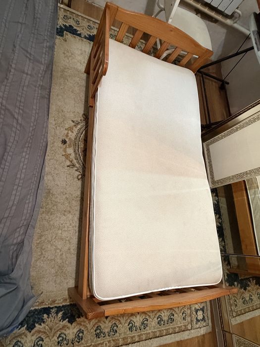 Продам детскую кровать