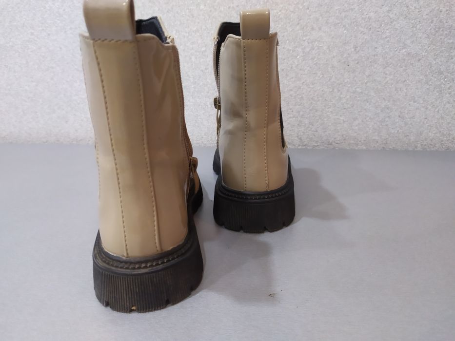 Ботинки челси для девочки 32р-р