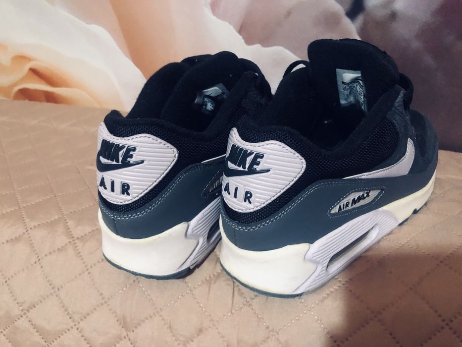 продавам маратонки