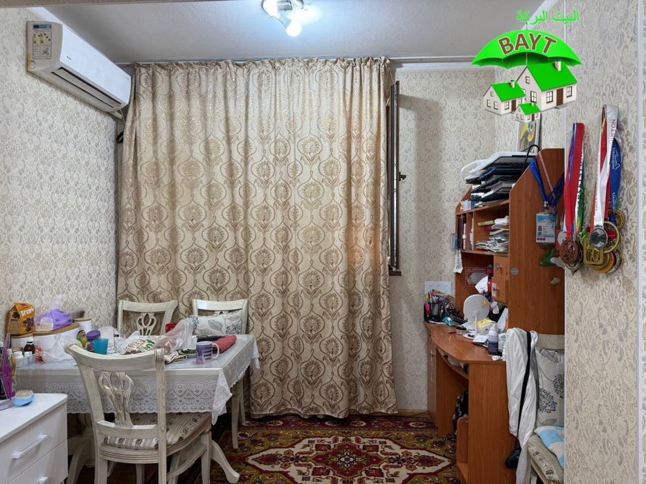 2/1/4, Чиланзар 8, Кирпич, 56м2, Балкон 2х6, Евро продаётся квартира ~