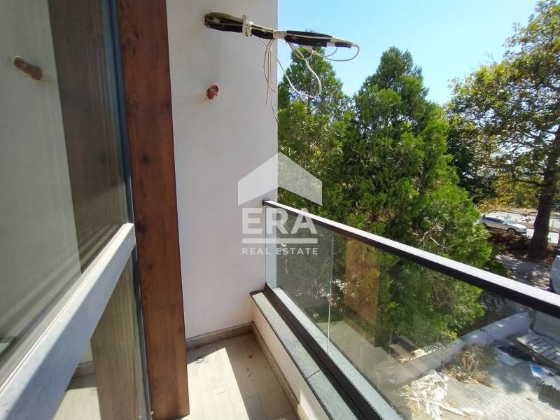 Продава се Тристаен апартамент в Варна, Бриз - 80 кв.м за 1785 €/кв.м - Снимка #4