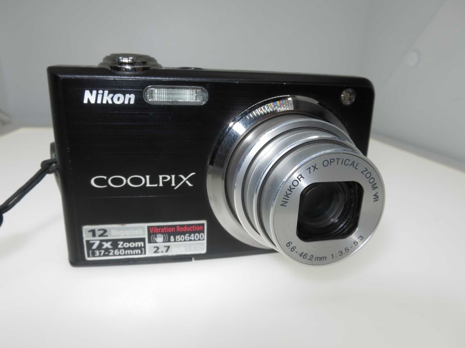 Nikon Coolpix S630 цифров компактен фотоапарат дигитална камера НОВ