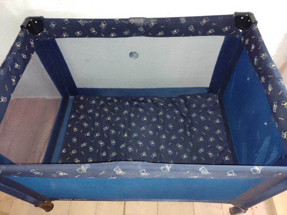 Pătuț pliabil baby care plus 2 saltele extra