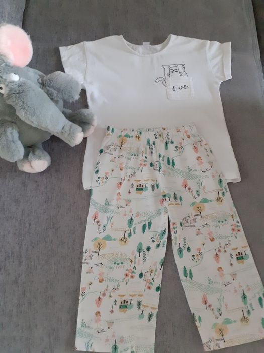 Детска пижама за момиче