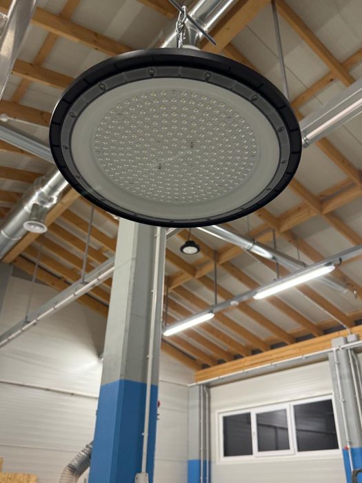 Lampa Led suspendata. Putere 200w, Culoare 6000K Rece