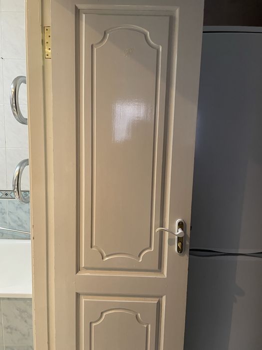 Продам двери б/у