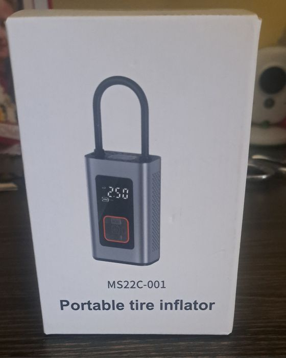 Compresor auto portabil nou