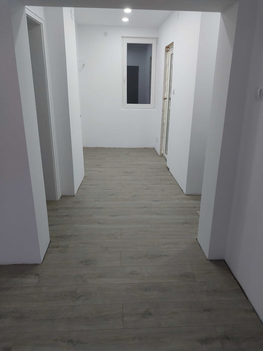 Ремонт на Бани,Ламинат