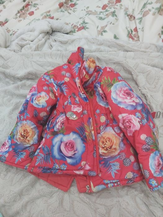 Верхняя одежда для девочки