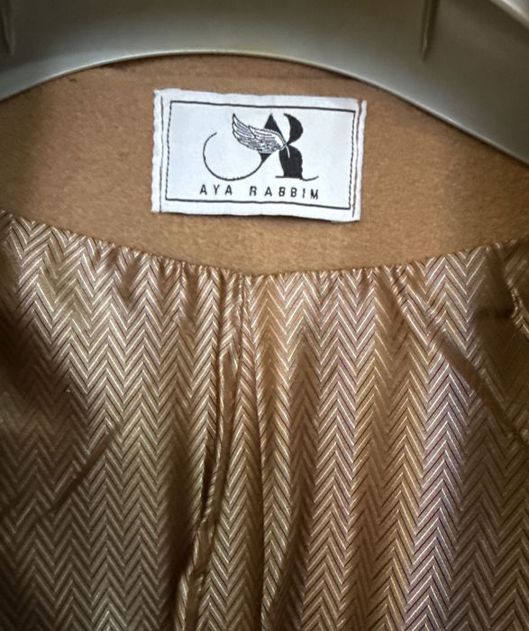 Женское стильное пальто  Aisho