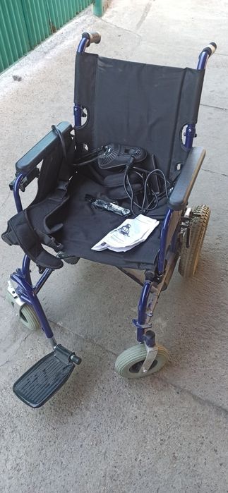 Инвалидная коляска