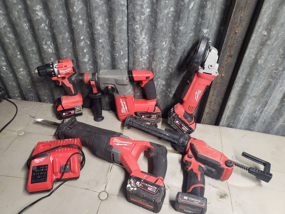 Scule profesionale detalii pe poze +multe alte la cerere