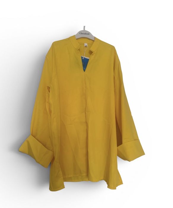 Продам костюм новый