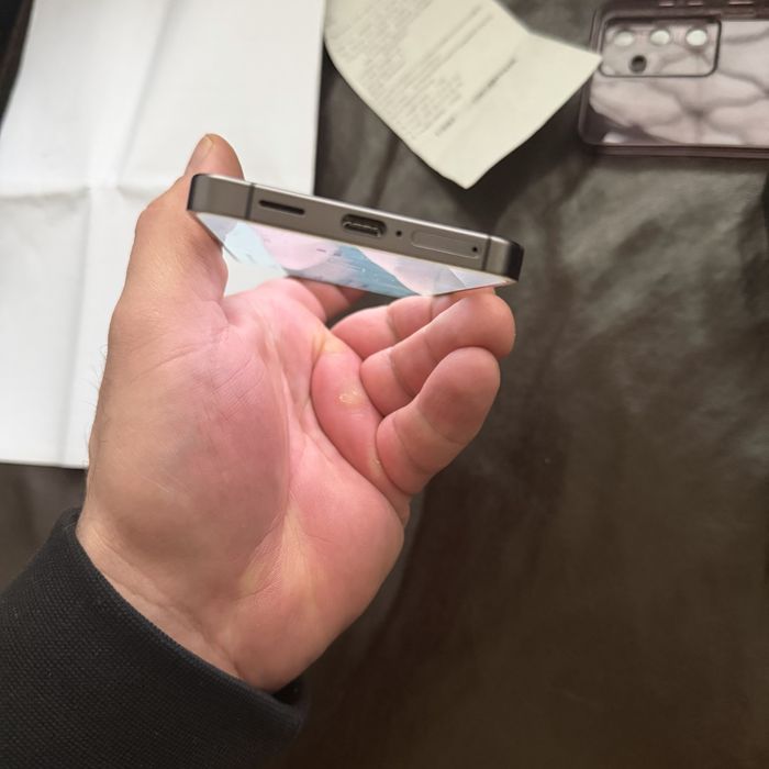 Samsung s24 перфектен