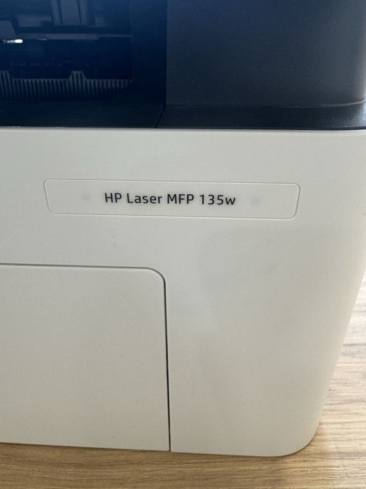 МФУ HP Laser MFP 135w