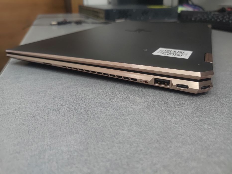 HP Spectre x360 15
